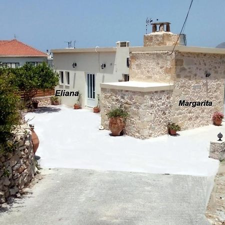 Margarita'S Stone House Apartment Platanos  Exterior photo